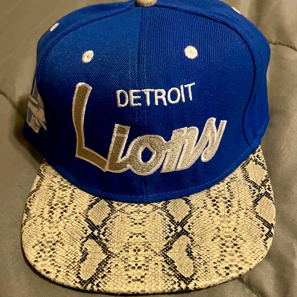 Mitchell & Ness Detroit Lions Blue Cap with Snakeskin Brim
